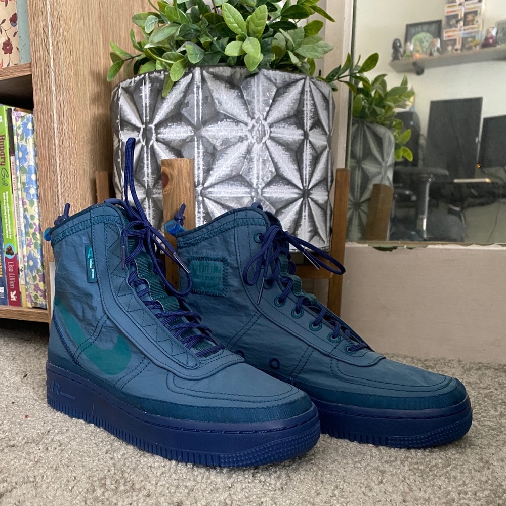 Nike AIR FORCE 1